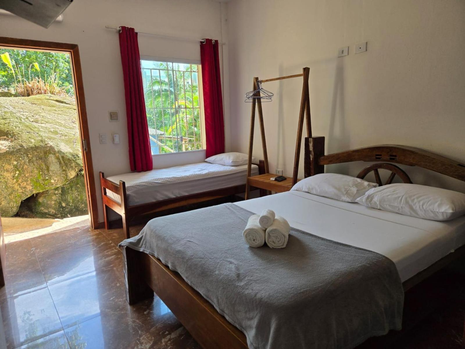 Apartahotel Casa Da Pedra Ubatuba