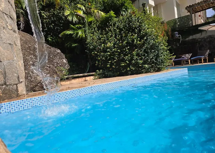 Apartamentos Casa Da Pedra