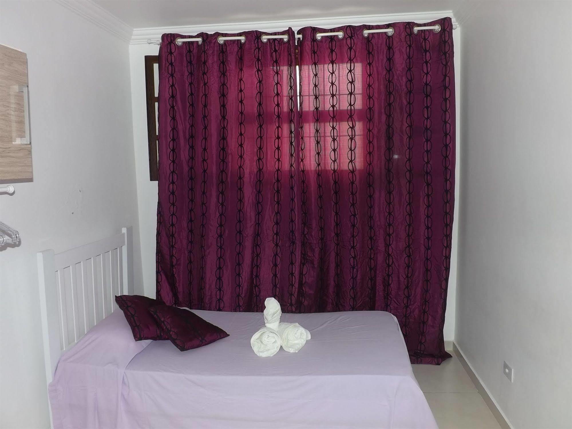 Casa Da Pedra 2*